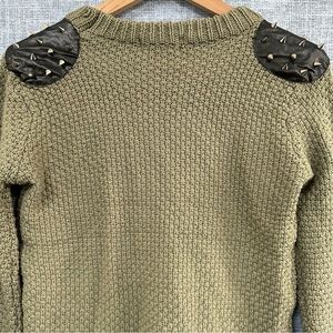 Lovely Girl Australian Design‎ Studded Knit Sweater